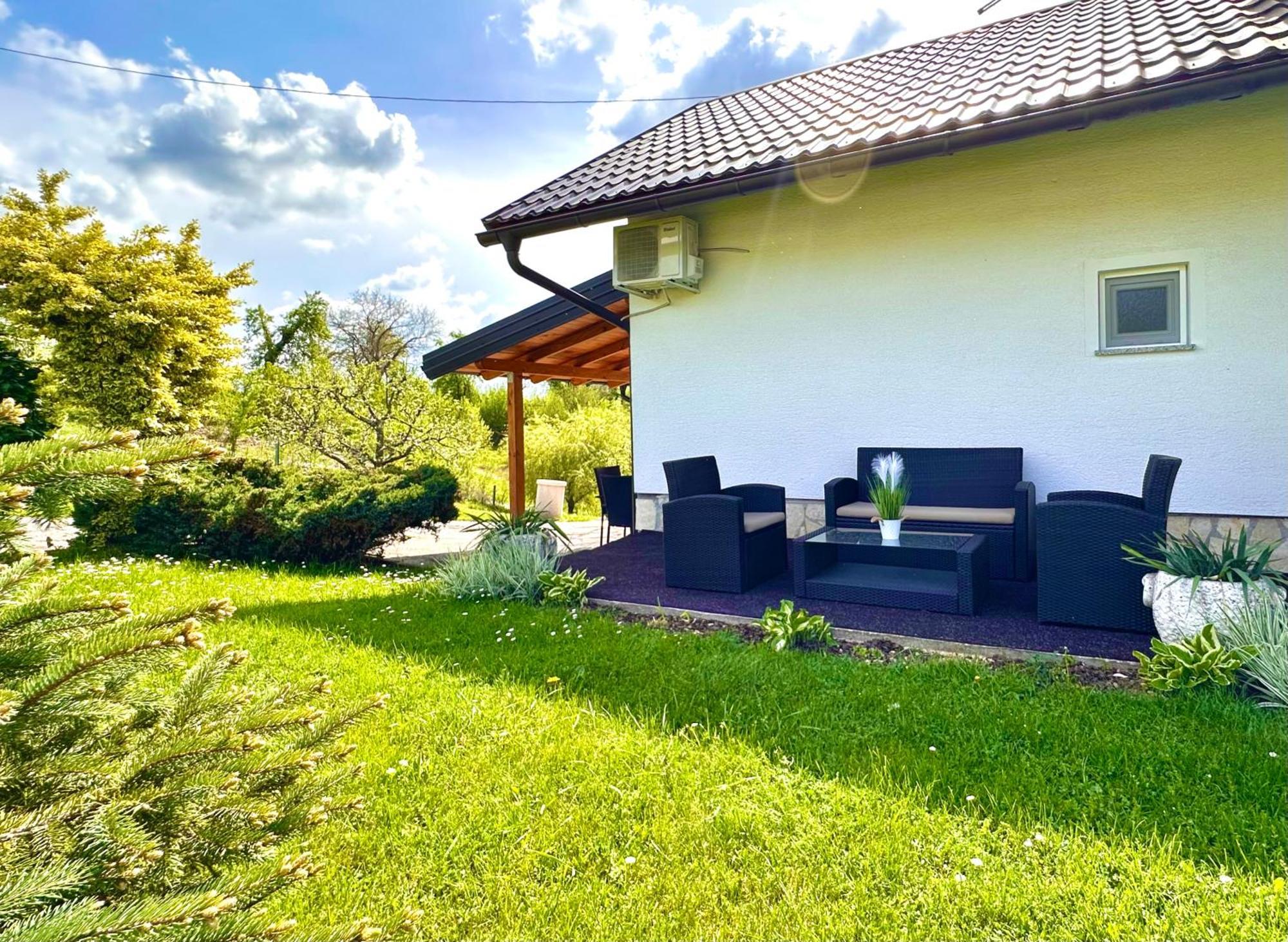 Apartments Sanja Rakovica Buitenkant foto