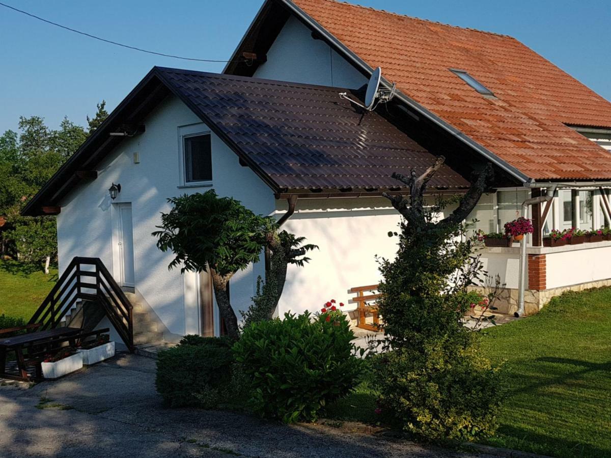 Apartments Sanja Rakovica Buitenkant foto